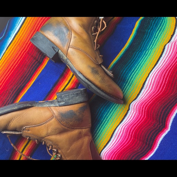 Lace up boots w/ a western flare! - Picture 3 of 3